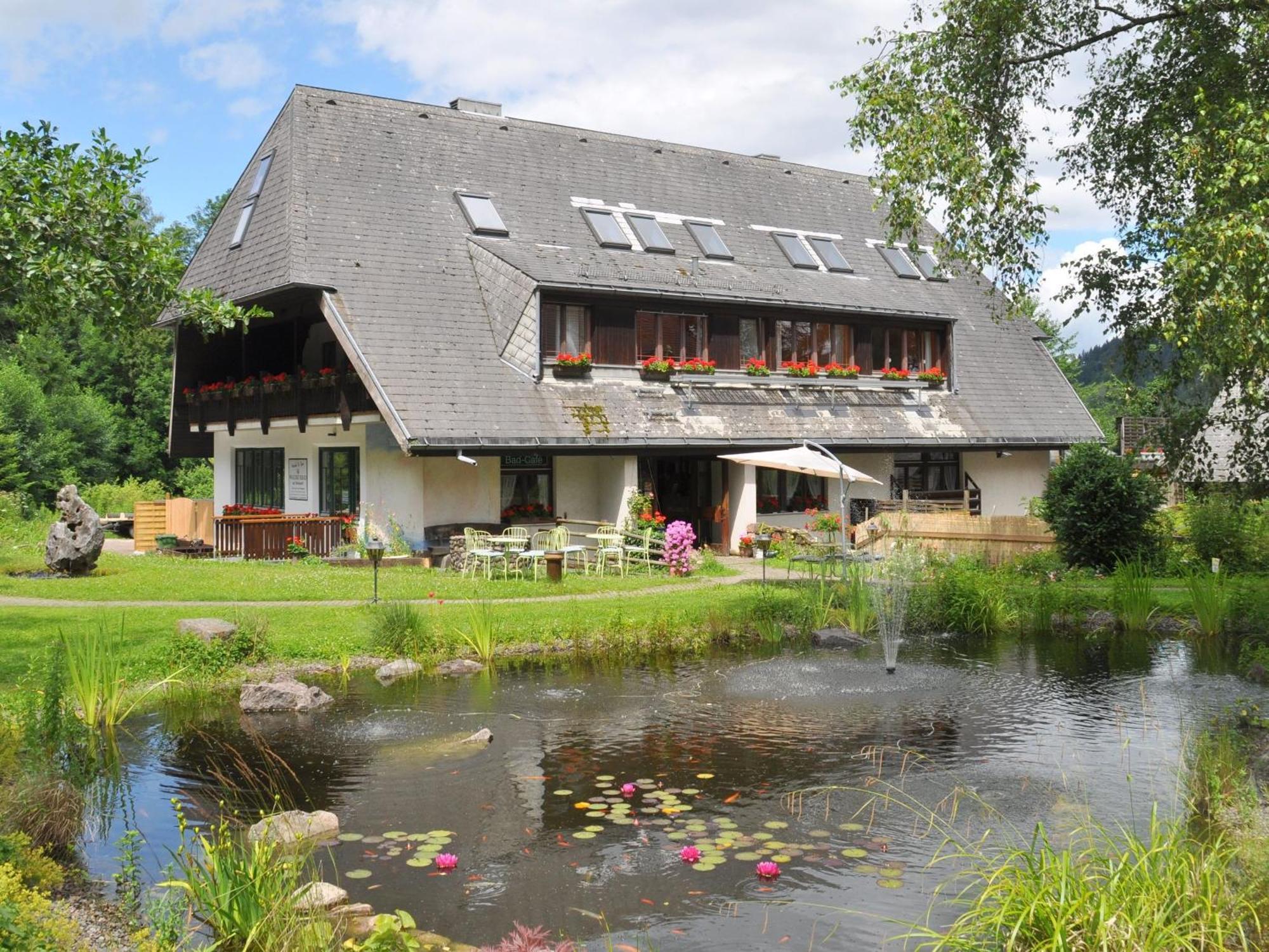 Hostel Waldblick Freiburg im Breisgau Exterior foto